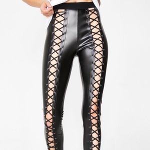 Dollskill Nancy corset Current Mood leggings